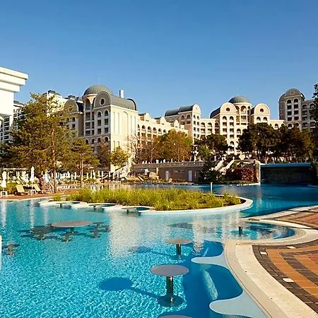 Alua Sunny & Hotel